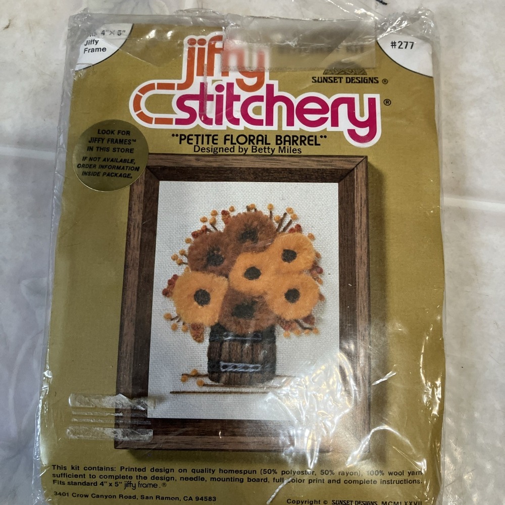 Sunset Jiffy Stitchery  Petite Floral Barrel #277‎ Beginner Stitchery Kit
